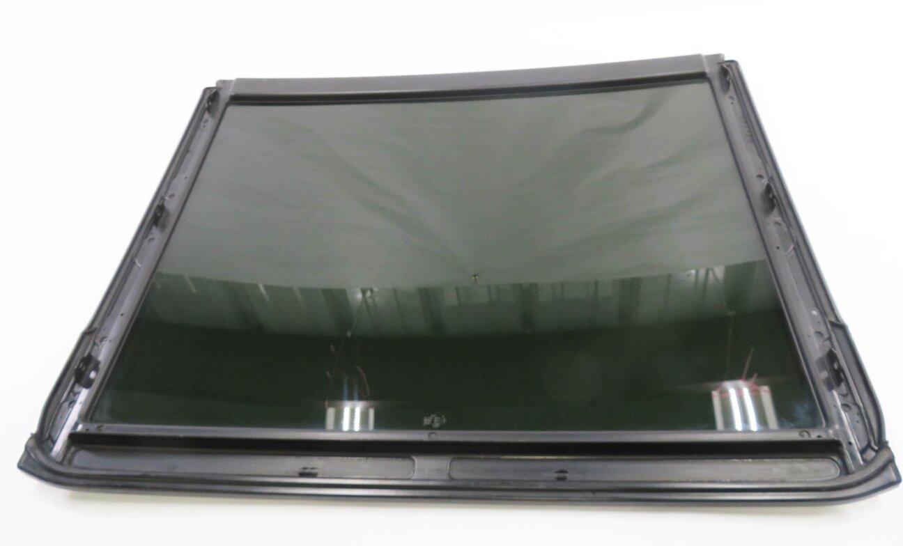 Thumbnail 5: 2011-2018 PORSCHE CAYENNE (958) PANORAMIC SUNROOF SUN ROOF GLASS WINDOW (REAR)