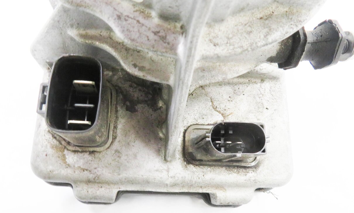 Thumbnail 9: 2016 PORSCHE CAYENNE E-HYBRID (958) 3.0L M06.EC - DRIVE MOTOR INVERTER COOLER