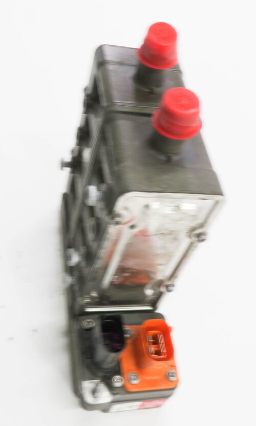 Thumbnail 3: 2016 PORSCHE CAYENNE E-HYBRID (958) 3.0L M06.EC - DRIVE MOTOR INVERTER COOLER