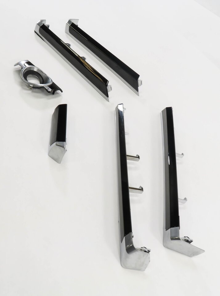Thumbnail 3: 2016 PORSCHE CAYENNE (958) DASH / DOOR - TRIM PANEL SET-6 (PIANO BLACK)