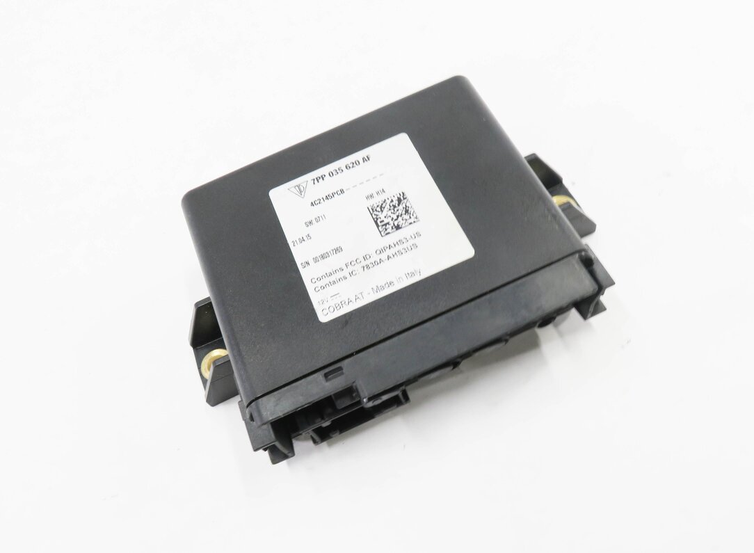 2016 PORSCHE CAYENNE (958) GPS NAVIGATION CONTROL MODULE