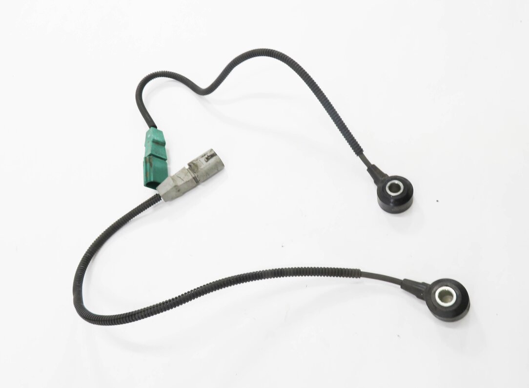Thumbnail 2: 2016 PORSCHE CAYENNE E-HYBRID (958) 3.0L CGFA M06.EC ENGINE - KNOCK SENSOR SET