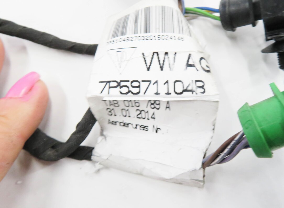 Thumbnail 5: 2016 PORSCHE CAYENNE (958) REAR PDC PARK DISTANCE SENSOR SET w/ HARNESS (WHITE)