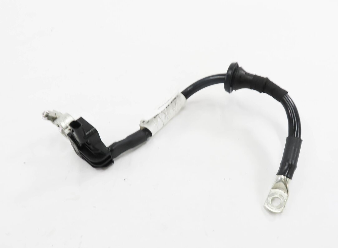 Thumbnail 5: 2016 PORSCHE CAYENNE HYBRID (958) NEGATIVE BATTERY CABLE