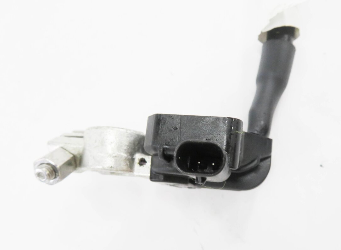 Thumbnail 6: 2016 PORSCHE CAYENNE HYBRID (958) NEGATIVE BATTERY CABLE