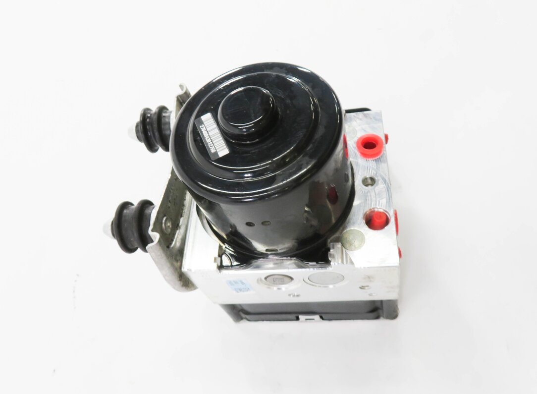 Thumbnail 4: 2015-2018 PORSCHE CAYENNE (958) ABS ANTI LOCK BRAKE PUMP w/ MODULE