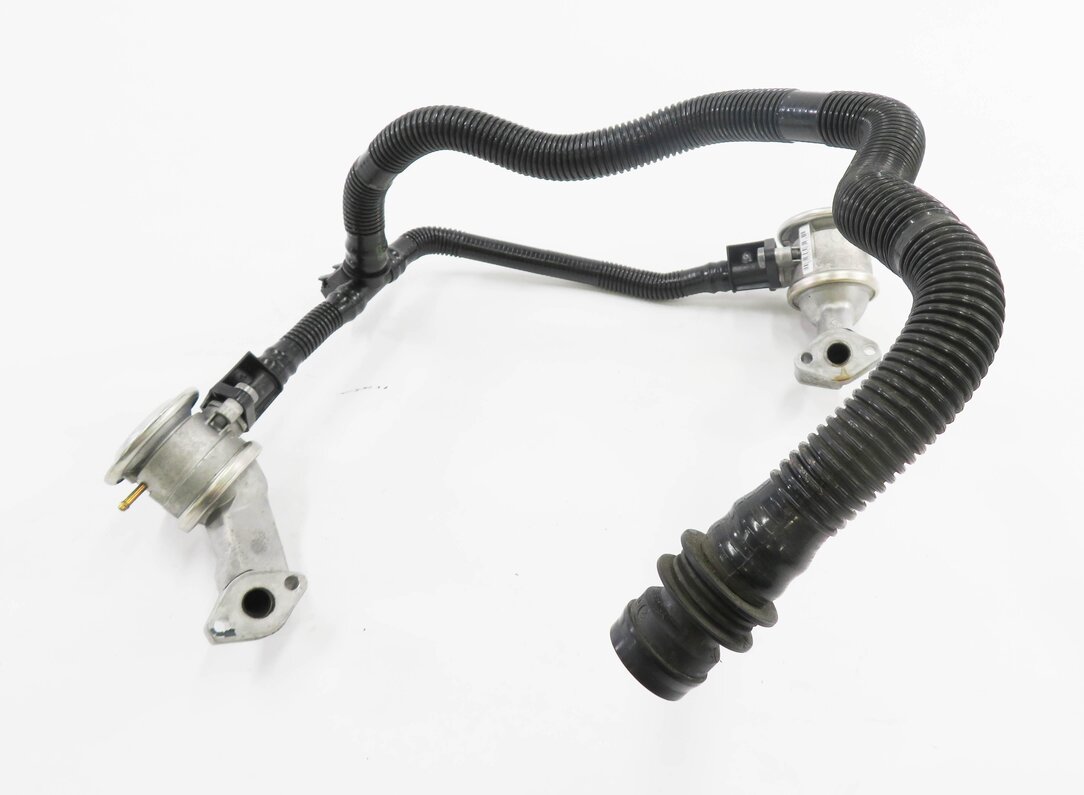 Thumbnail 5: 2016 PORSCHE CAYENNE E-HYBRID (958) 3.0L ENGINE AIR INJECTION CHECK VALVE SET-2
