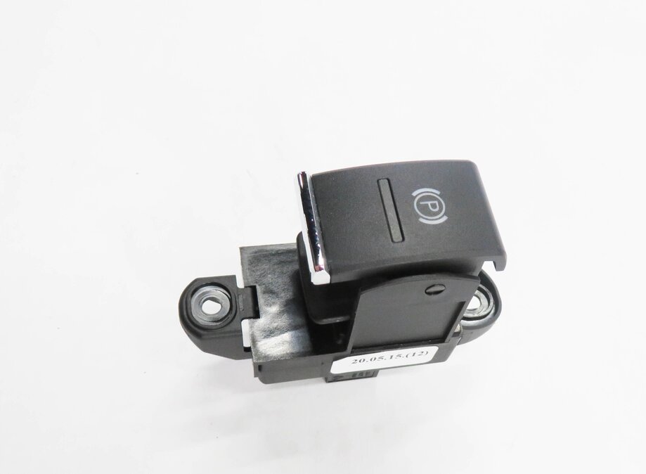 Thumbnail 4: 2016 PORSCHE CAYENNE (958) PARKING BRAKE SWITCH BUTTON