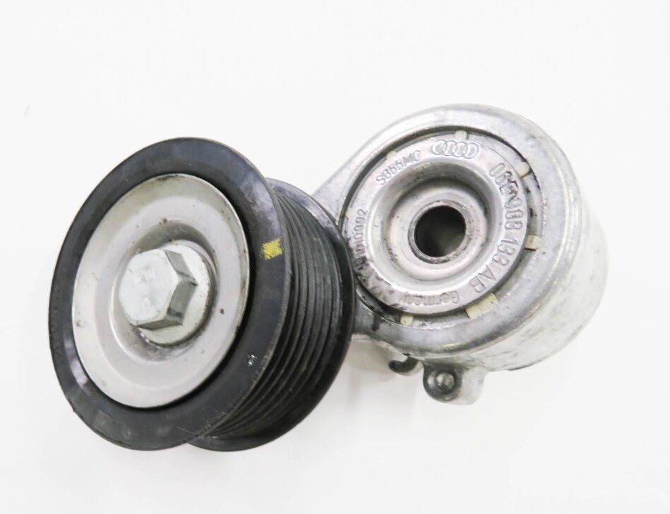 Thumbnail 7: 2016 PORSCHE CAYENNE E-HYBRID (958) 3.0L CGFA M06.EC - TENSIONER BELT PULLEY SET