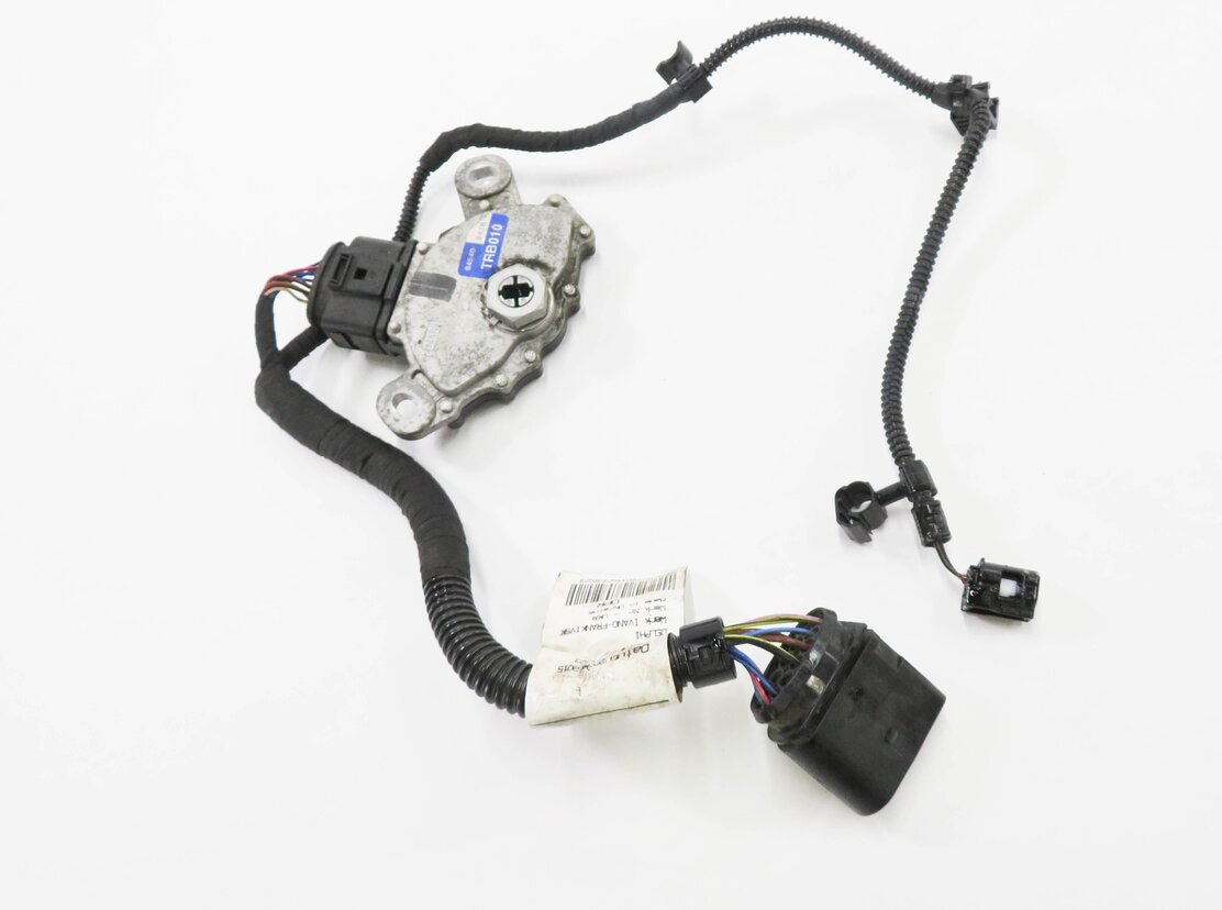 Thumbnail 2: 2016 PORSCHE CAYENNE E-HYBRID (958) A/T TRANSMISSION NEUTRAL SAFETY RANGE SWITCH