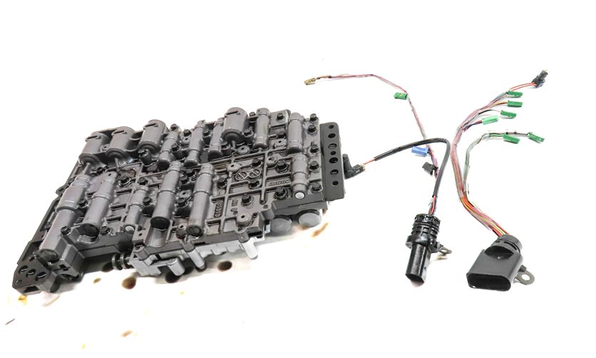 Thumbnail 2: 11-18 CAYENNE PANAMERA (958 970 G1) 0C8 TR80-SD AUTO TRANSMISSION VALVE BODY