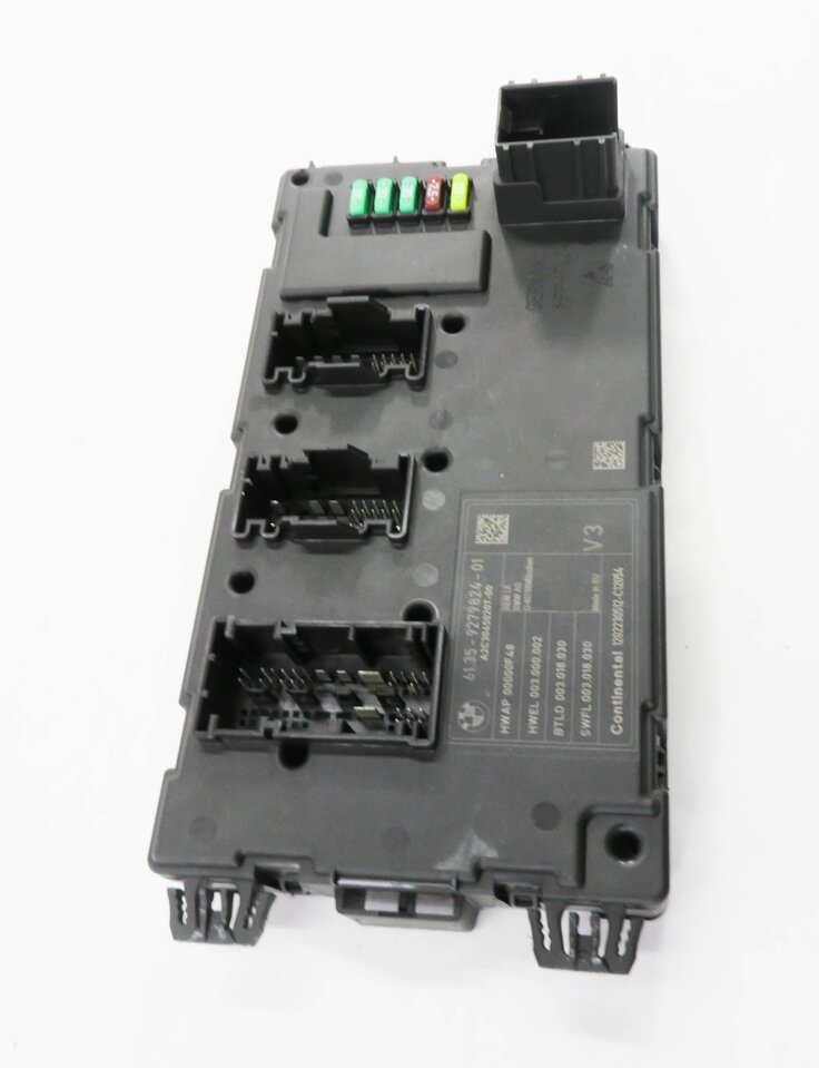Thumbnail 3: 2012 BMW 328i (F30) REAR BODY CONTROL MODULE