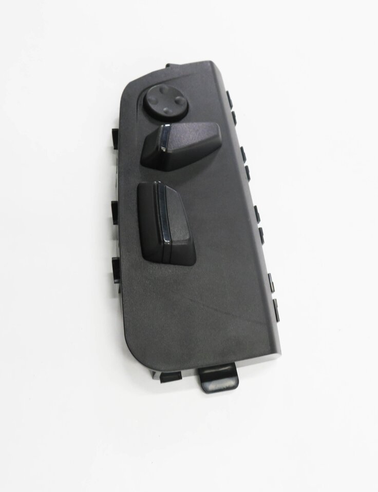 Thumbnail 4: 2012 BMW 328i (F30) RIGHT FRONT PASSENGER SEAT ADJUSTMENT SWITCH