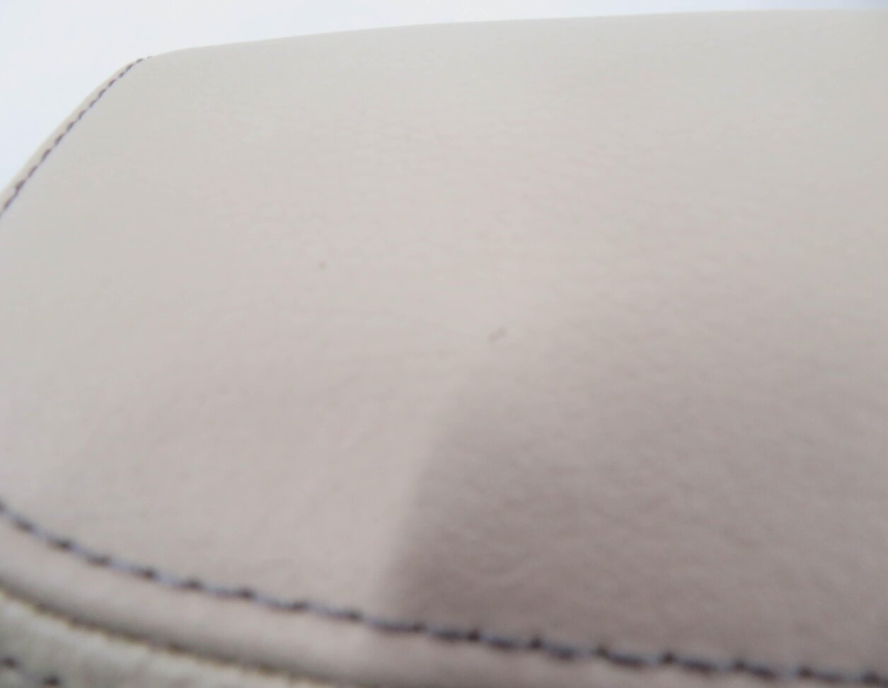 Thumbnail 11: 2012 BMW 328i (F30) REAR SEAT HEADREST SET-3 (OYSTER LEATHER LCL9)