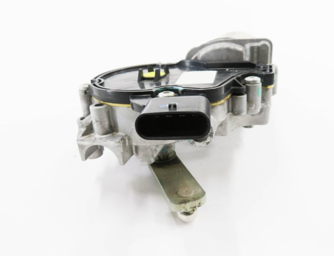 Thumbnail 6: 12-19 BMW 320i 328i 330i 335i 340i 428i 430i 435i 440i M3 M4 - FRONT WIPER MOTOR