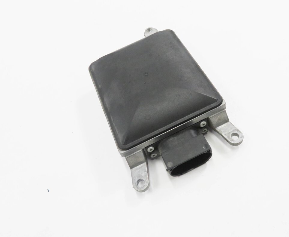 13-18 PORSCHE / AUDI - A4 A5 Q5 S4 S5 CAYENNE MACAN - BLIND SPOT MODULE (MASTER)