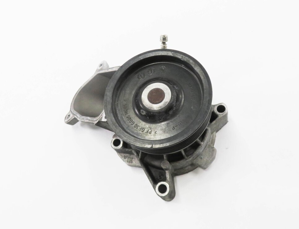 2009-2013 BMW 335D X5 (E90 E70) 3.0L M57Y DIESEL ENGINE COOLANT FLUID WATER PUMP