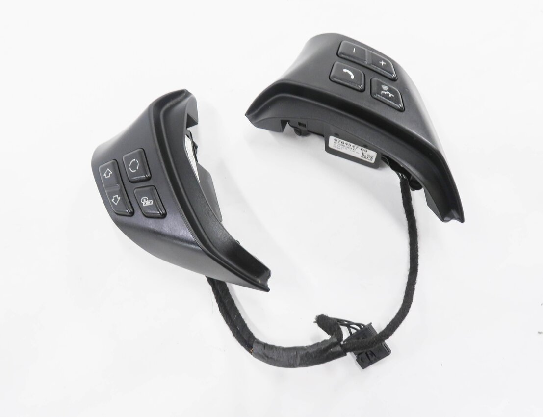 2011 BMW 335D (E90) STEERING SWITCH BUTTON SET-2