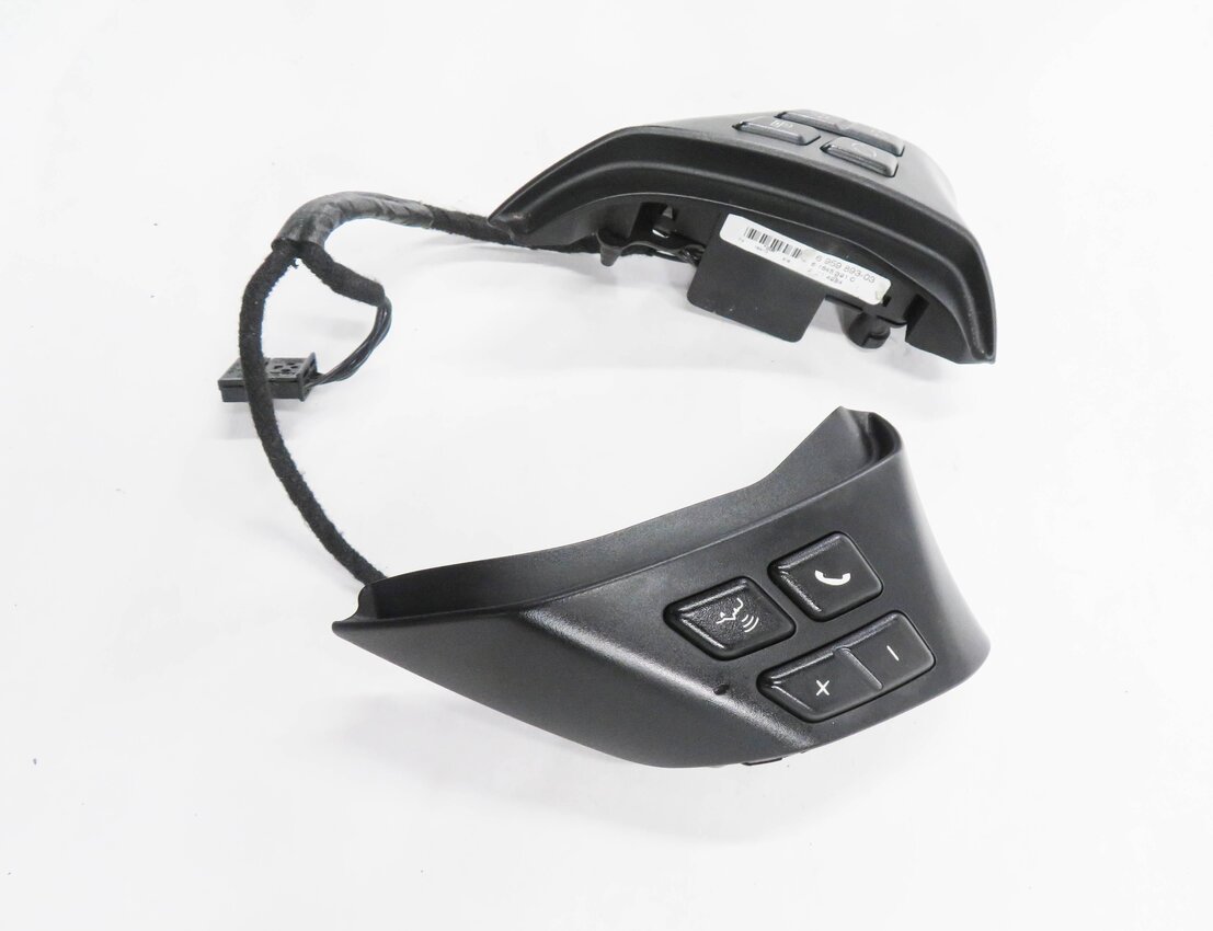 Thumbnail 3: 2011 BMW 335D (E90) STEERING SWITCH BUTTON SET-2