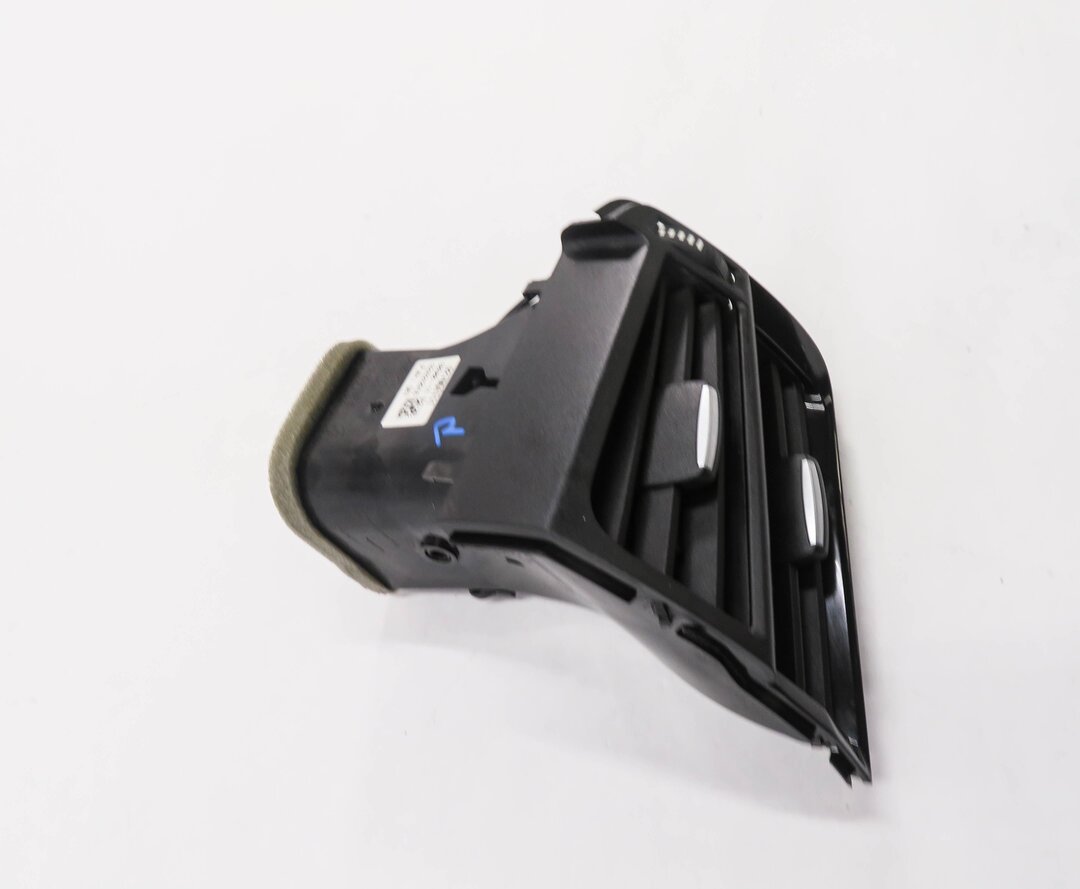 Thumbnail 3: 2016 BMW X5 (F15) RIGHT FRONT PASSENGER DASH HEATER A/C AIR VENT