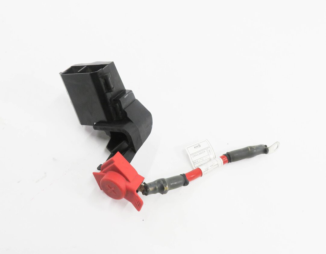 2016 BMW X5 (F15) POSITIVE BATTERY JUMP POST TERMINAL