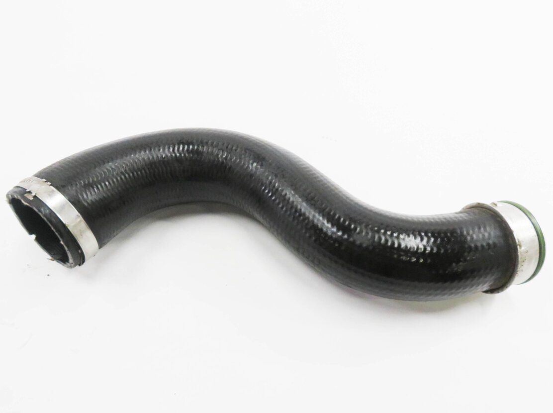 Thumbnail 5: 2017 AUDI Q3 (8U) 2.0L CCTA TURBO ENGINE - INTERCOOLER HOSE PIPE