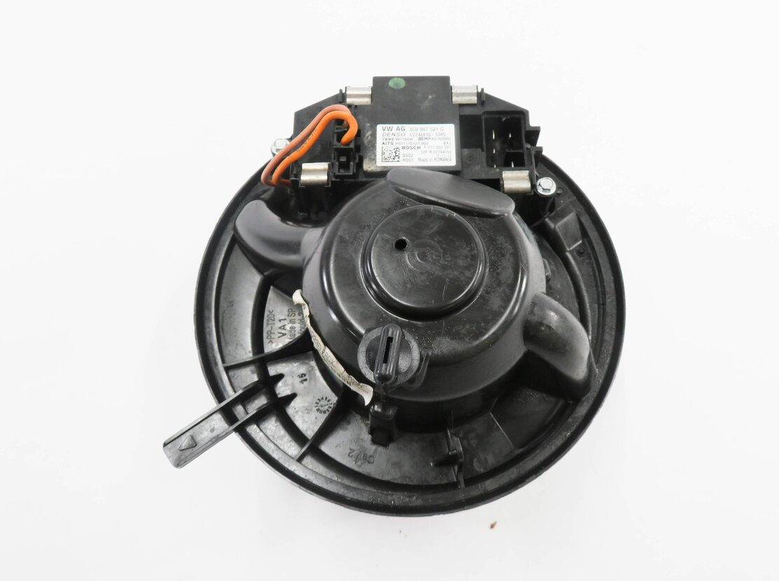 Thumbnail 5: 2015-2018 VW CC EOS TIGUAN / AUDI Q3 (8U) FRONT HEATER A/C BLOWER FAN MOTOR