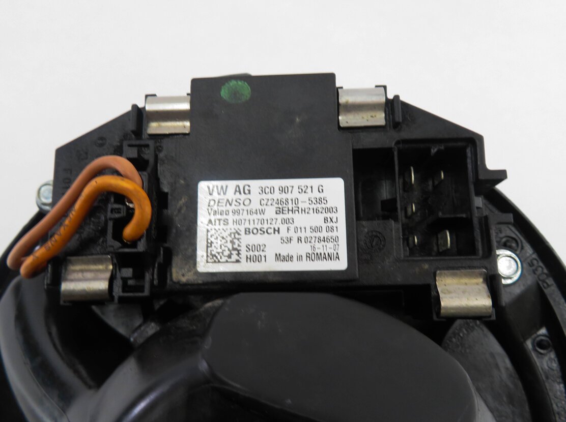 Thumbnail 7: 2015-2018 VW CC EOS TIGUAN / AUDI Q3 (8U) FRONT HEATER A/C BLOWER FAN MOTOR