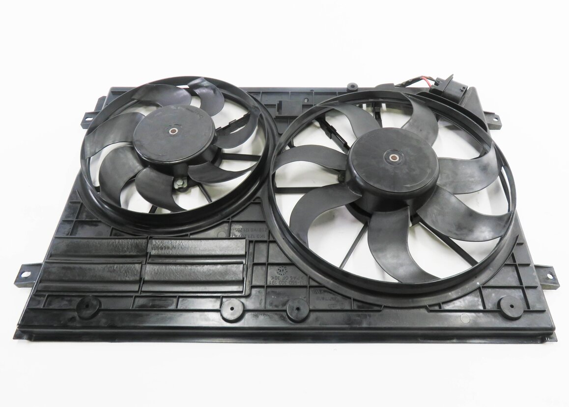 Thumbnail 5: 2016-2018 AUDI A6 Q3 (C7 8U) 2.0L TURBO ENGINE - RADIATOR COOLING FAN ASSEMBLY