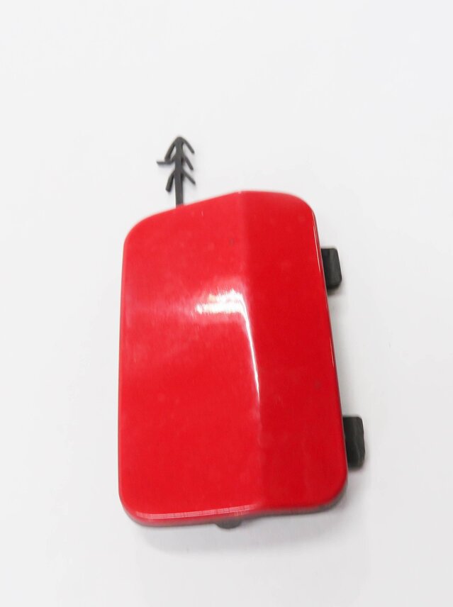 Thumbnail 3: 2017 AUDI Q3 (8U) LEFT DRIVER REAR TOW HOOK COVER TRIM (MISANO RED METALLIC)