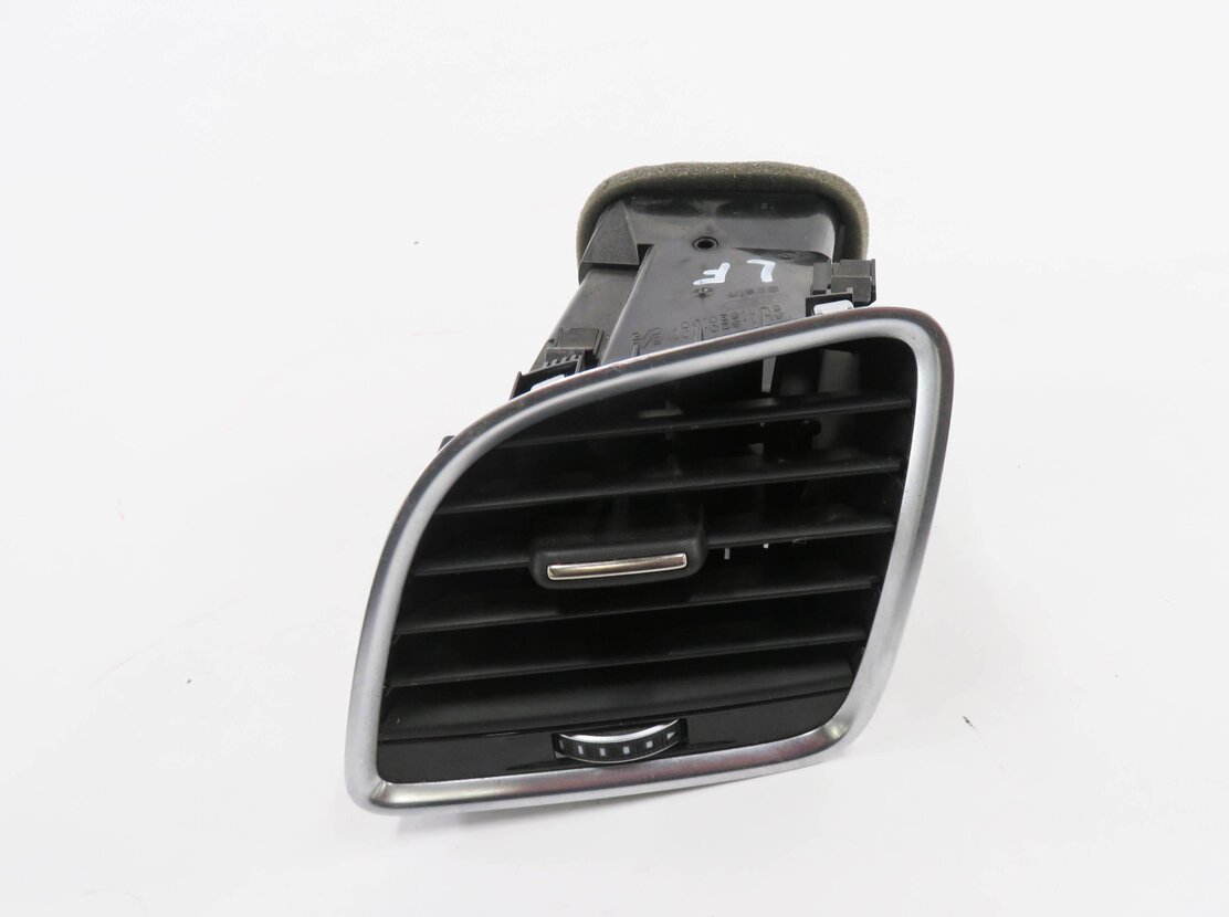 Thumbnail 2: 2017 AUDI Q3 (8U) LEFT FRONT DRIVER DASH HEATER A/C AIR VENT