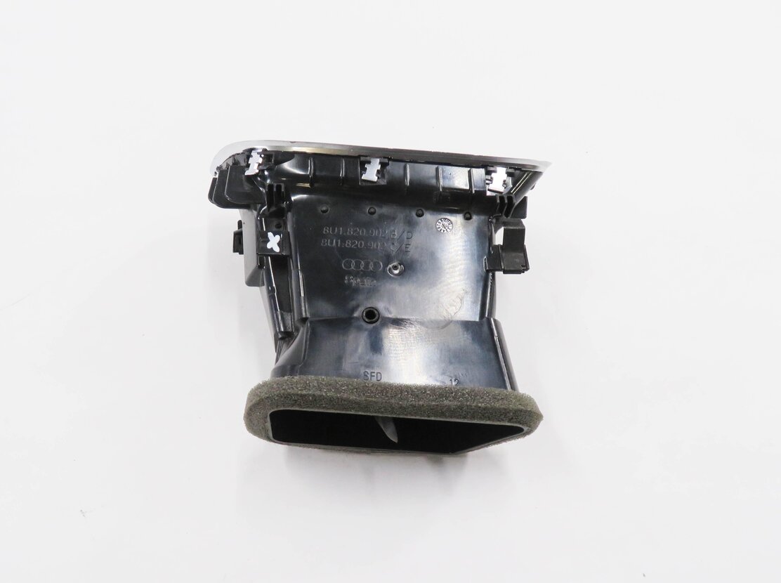 Thumbnail 5: 2017 AUDI Q3 (8U) RIGHT FRONT PASSENGER DASH HEATER A/C AIR VENT