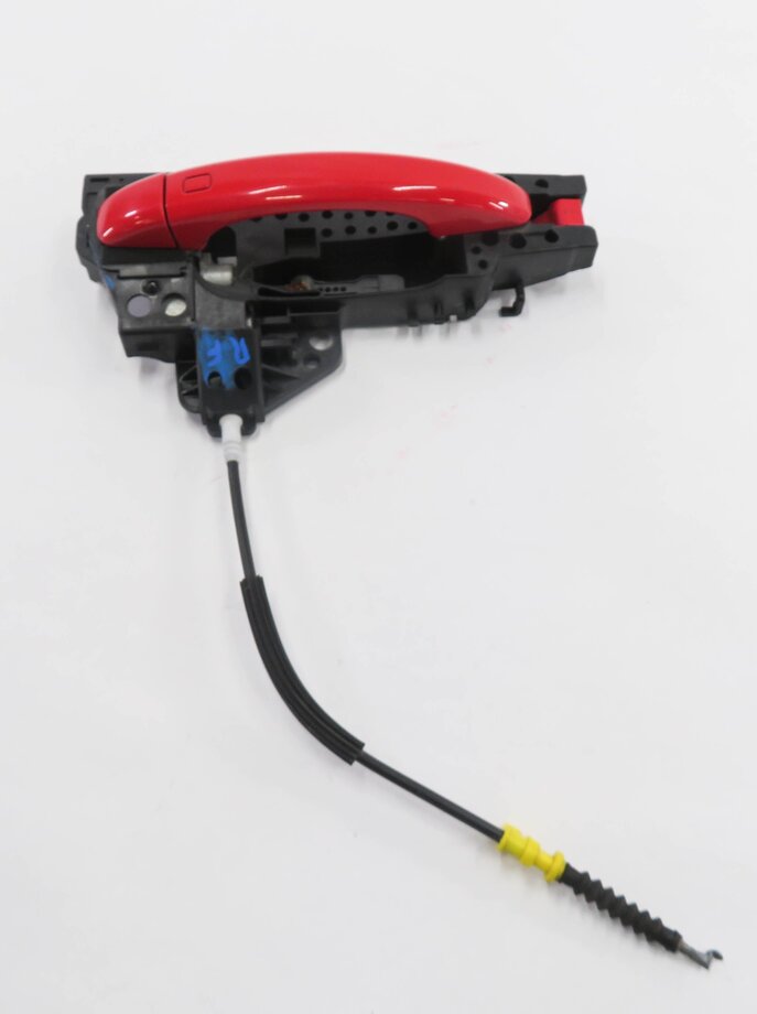 Thumbnail 5: 2015-2018 AUDI Q3 (8U) RIGHT FRONT PASSENGER DOOR HANDLE (MISANO RED METALLIC)