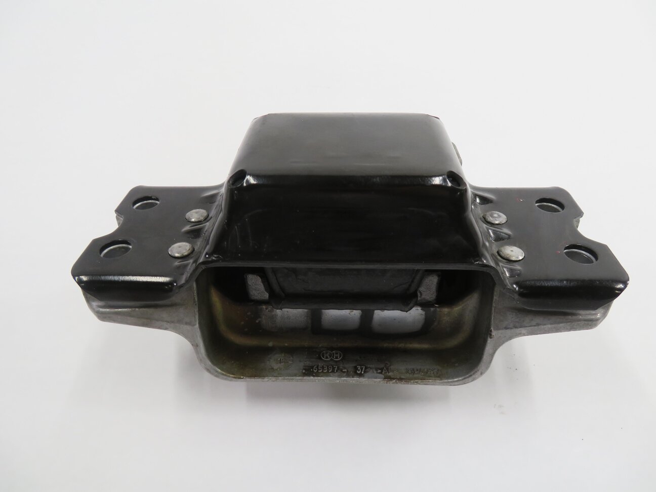 Thumbnail 7: 2017 AUDI Q3 (8U) 2.0L CCTA TURBO ENGINE - TRANSMISSION MOUNT BRACKET