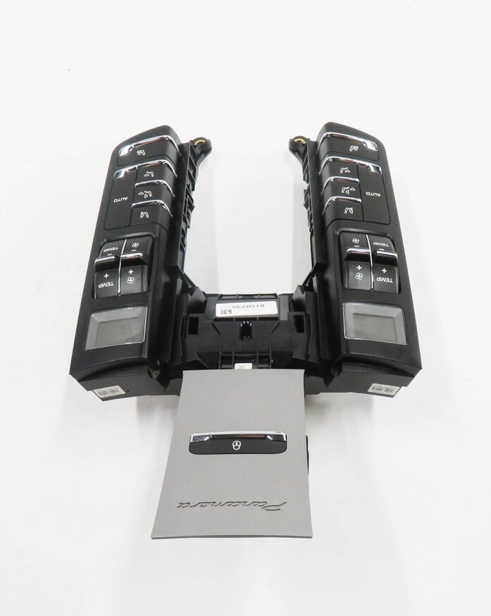 Thumbnail 6: 2015 PORSCHE PANAMERA (970 G1) REAR TEMPERATURE CLIMATE CONTROL PANEL