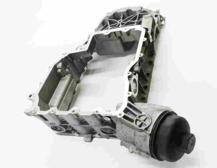 Thumbnail 3: 2010-2016 PORSCHE PANAMERA (970 G1) AWD 4.8L V8 ENGINE UPPER OIL PAN CRADLE