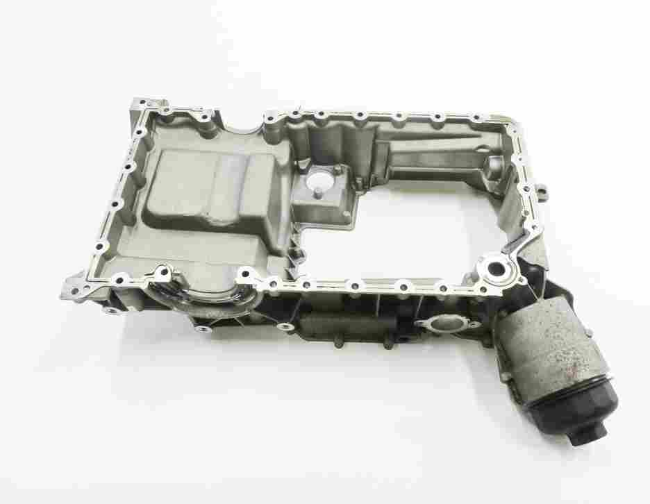 Thumbnail 6: 2010-2016 PORSCHE PANAMERA (970 G1) AWD 4.8L V8 ENGINE UPPER OIL PAN CRADLE