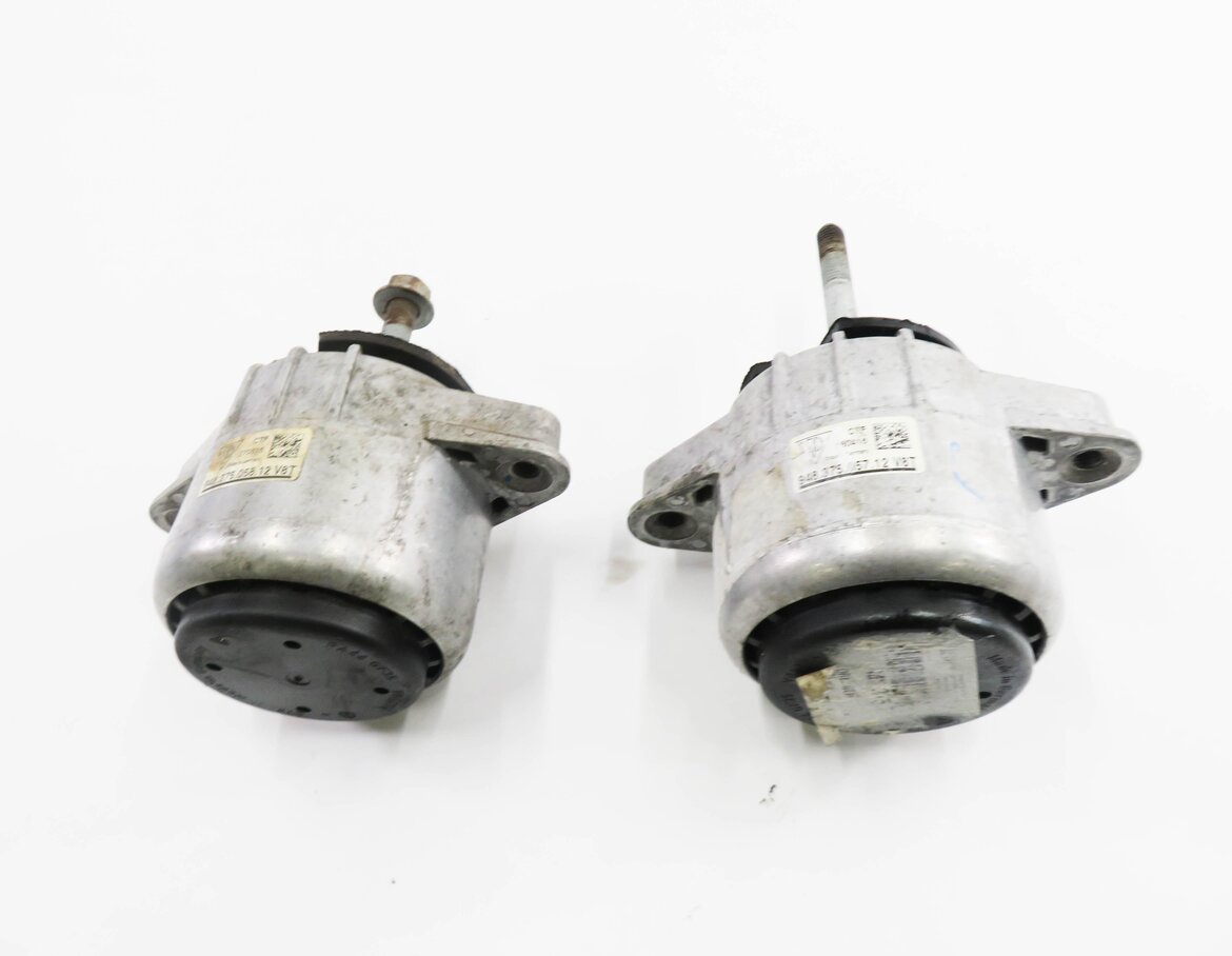 Thumbnail 2: 2015 PORSCHE PANAMERA (970 G1) 4.8L V8 ENGINE - LEFT & RIGHT MOTOR MOUNT SET-2