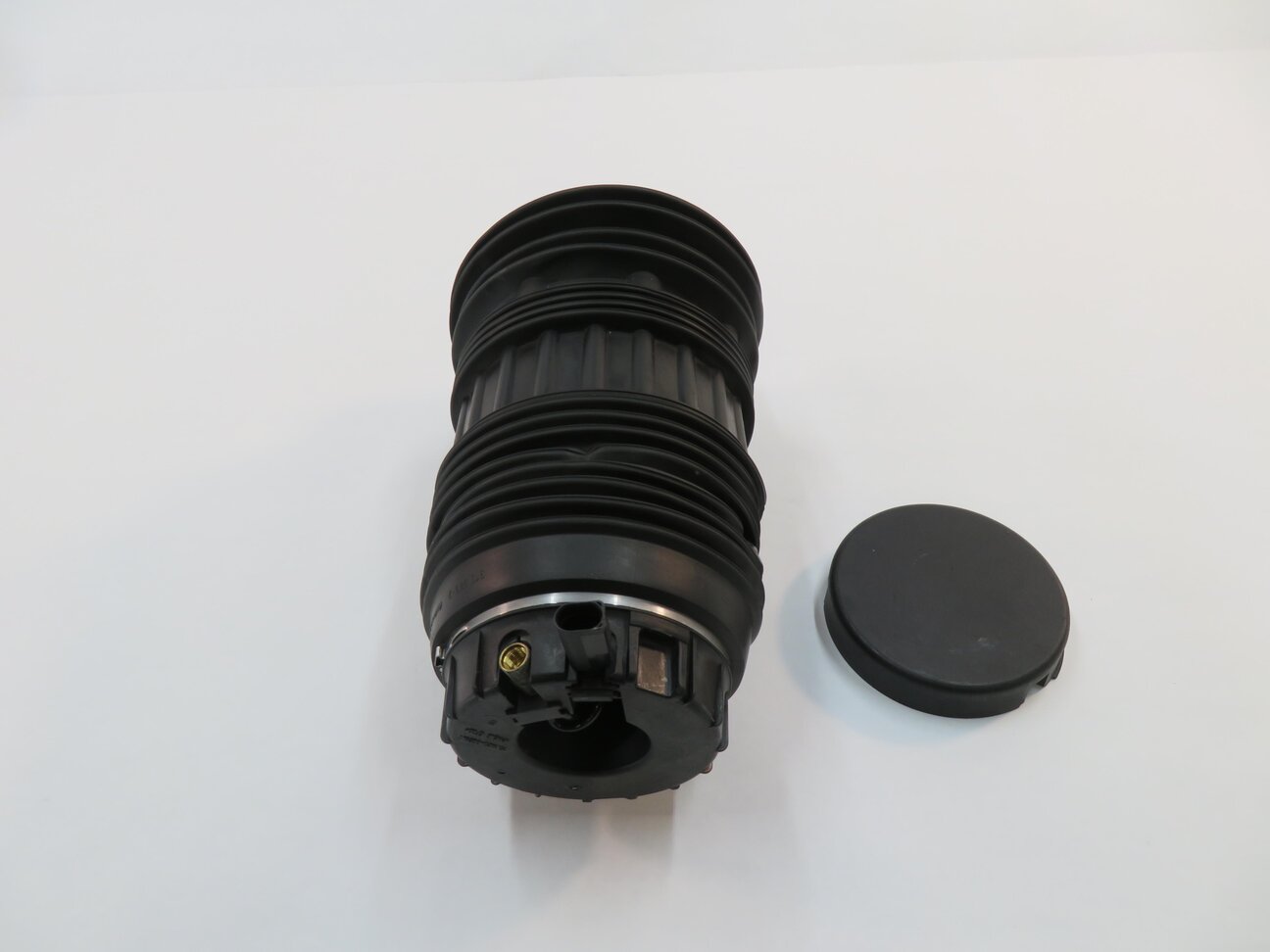 Thumbnail 6: 2014-2016 PORSCHE PANAMERA (970 G1) LEFT / RIGHT - REAR SUSPENSION AIR SPRING