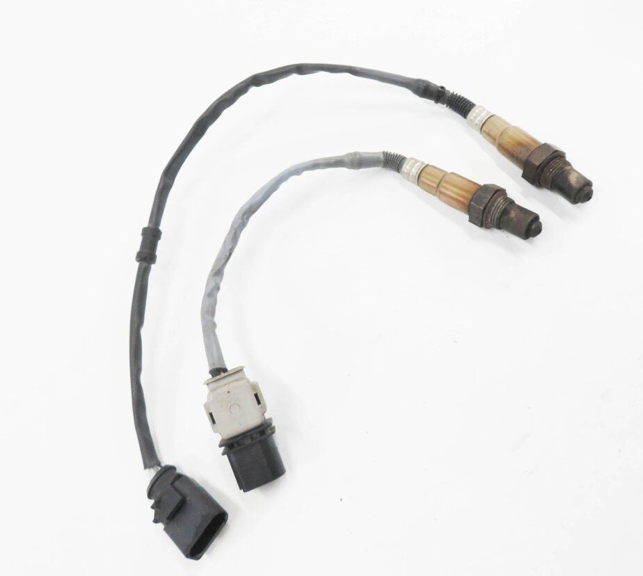 2015 AUDI A5 (B8 8T) 2.0L TURBO ENGINE - PRE / POST CAT O2 OXYGEN SENSOR SET