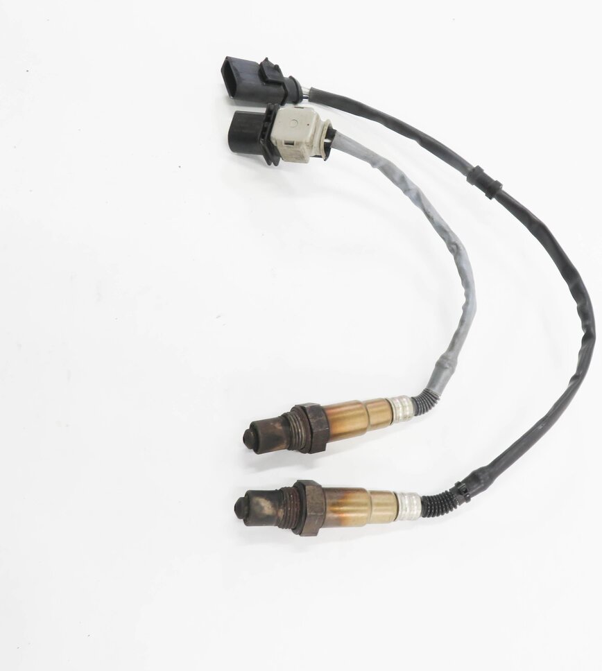 Thumbnail 3: 2015 AUDI A5 (B8 8T) 2.0L TURBO ENGINE - PRE / POST CAT O2 OXYGEN SENSOR SET