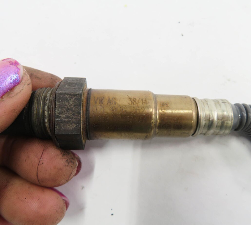 Thumbnail 6: 2015 AUDI A5 (B8 8T) 2.0L TURBO ENGINE - PRE / POST CAT O2 OXYGEN SENSOR SET