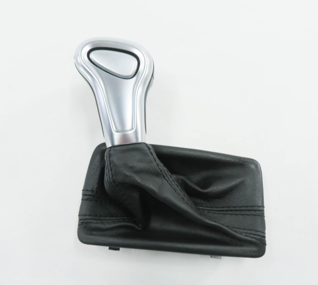 Thumbnail 2: 2015 AUDI A5 (B8 8T) TRANSMISSION GEAR SHIFTER w/ SHIFT BOOT (BLACK)