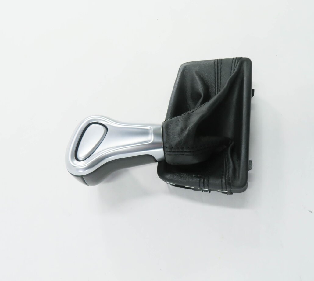 Thumbnail 3: 2015 AUDI A5 (B8 8T) TRANSMISSION GEAR SHIFTER w/ SHIFT BOOT (BLACK)