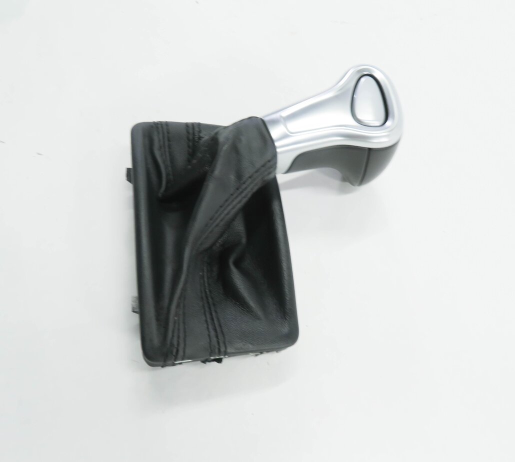 Thumbnail 4: 2015 AUDI A5 (B8 8T) TRANSMISSION GEAR SHIFTER w/ SHIFT BOOT (BLACK)
