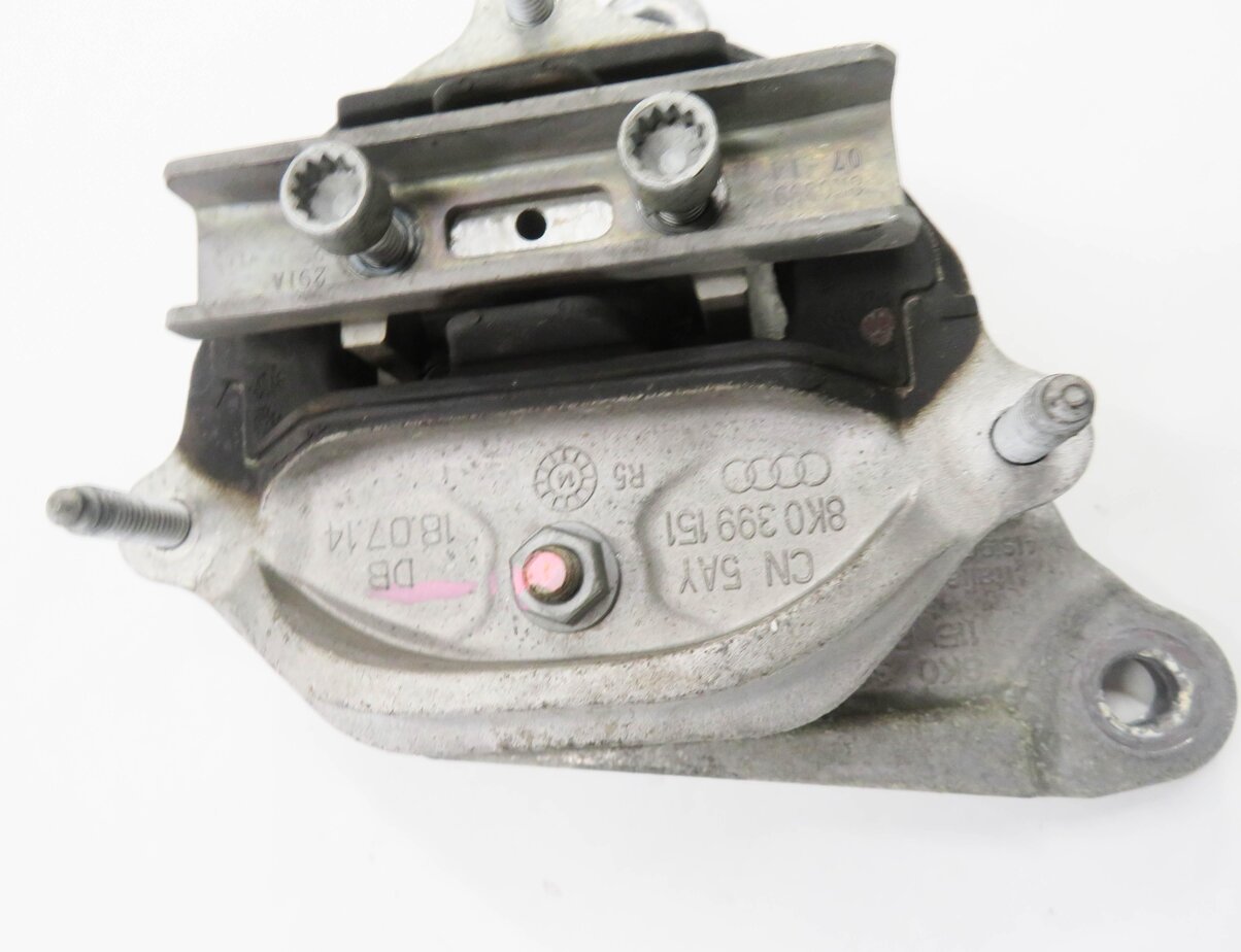 Thumbnail 6: 2015 AUDI A5 (B8 8T) 2.0L CPMB TURBO ENGINE - AWD TRANSMISSION MOUNT BRACKET