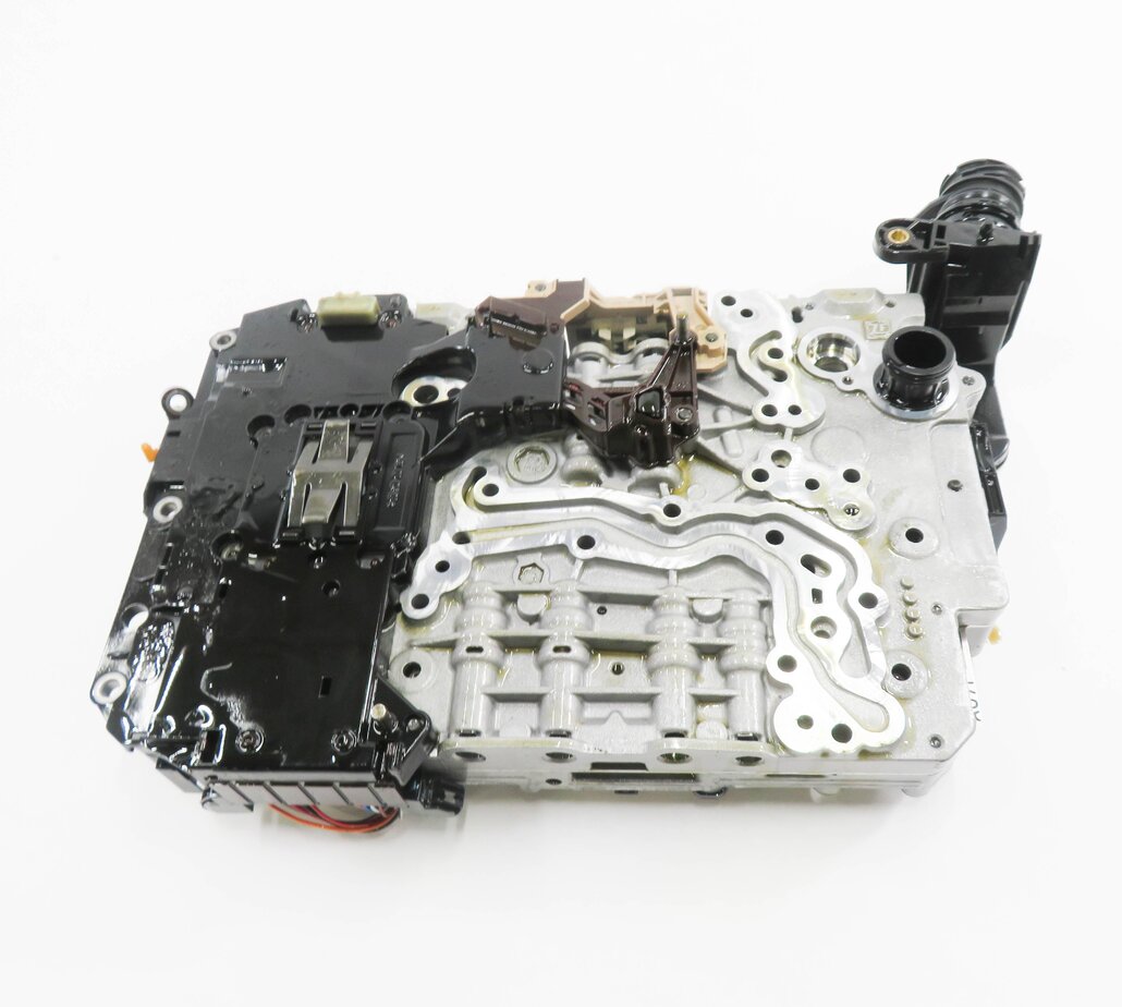 Thumbnail 5: 2015-2017 AUDI A4 A5 (B8 8K 8T) 2.0T QCT AWD AUTOMATIC TRANSMISSION VALVE BODY