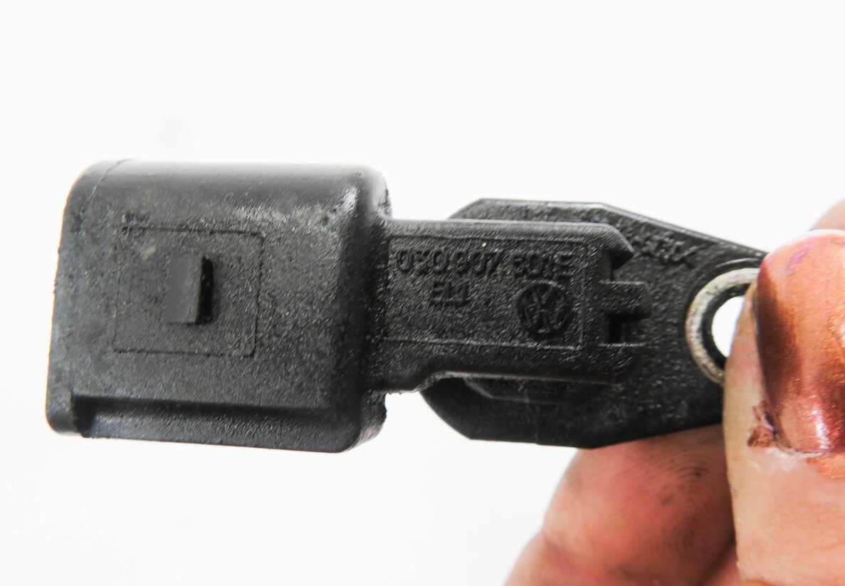 Thumbnail 7: 2008 PORSCHE CAYENNE (957) 3.6L VR6 ENGINE - CAMSHAFT CAM POSITION SENSOR