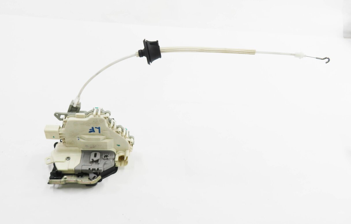 Thumbnail 2: 2010-2017 AUDI A4 A5 A6 A7 A8 Q3 Q5 Q7 S5 S6 S7 S8 TT - LEFT FRONT DOOR LATCH