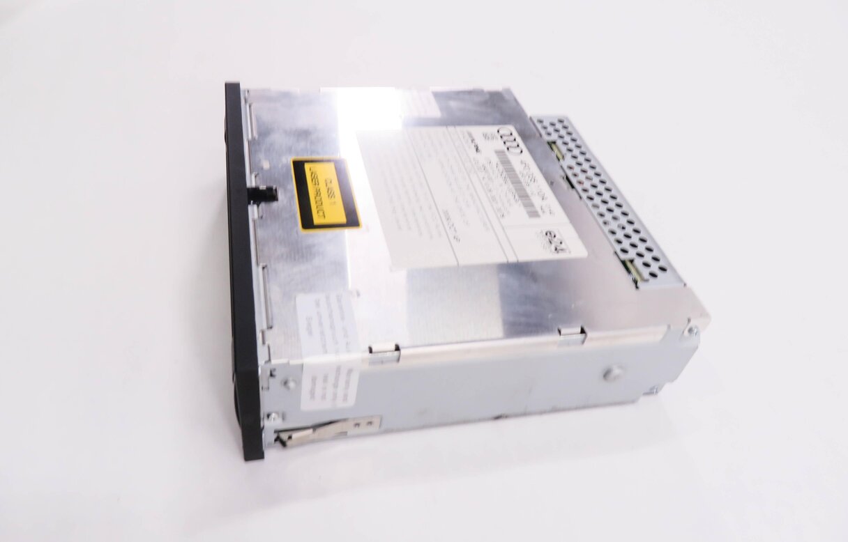 Thumbnail 3: 2007-2011 AUDI Q7 (4L) RADIO STEREO 6 DISC CD CHANGER PLAYER READER DRIVE